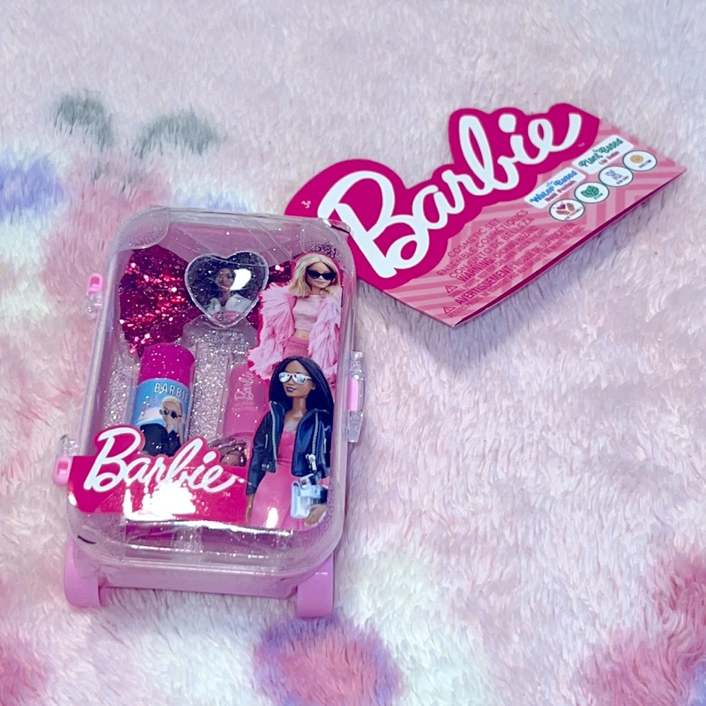 Barbie Cosmetic Set